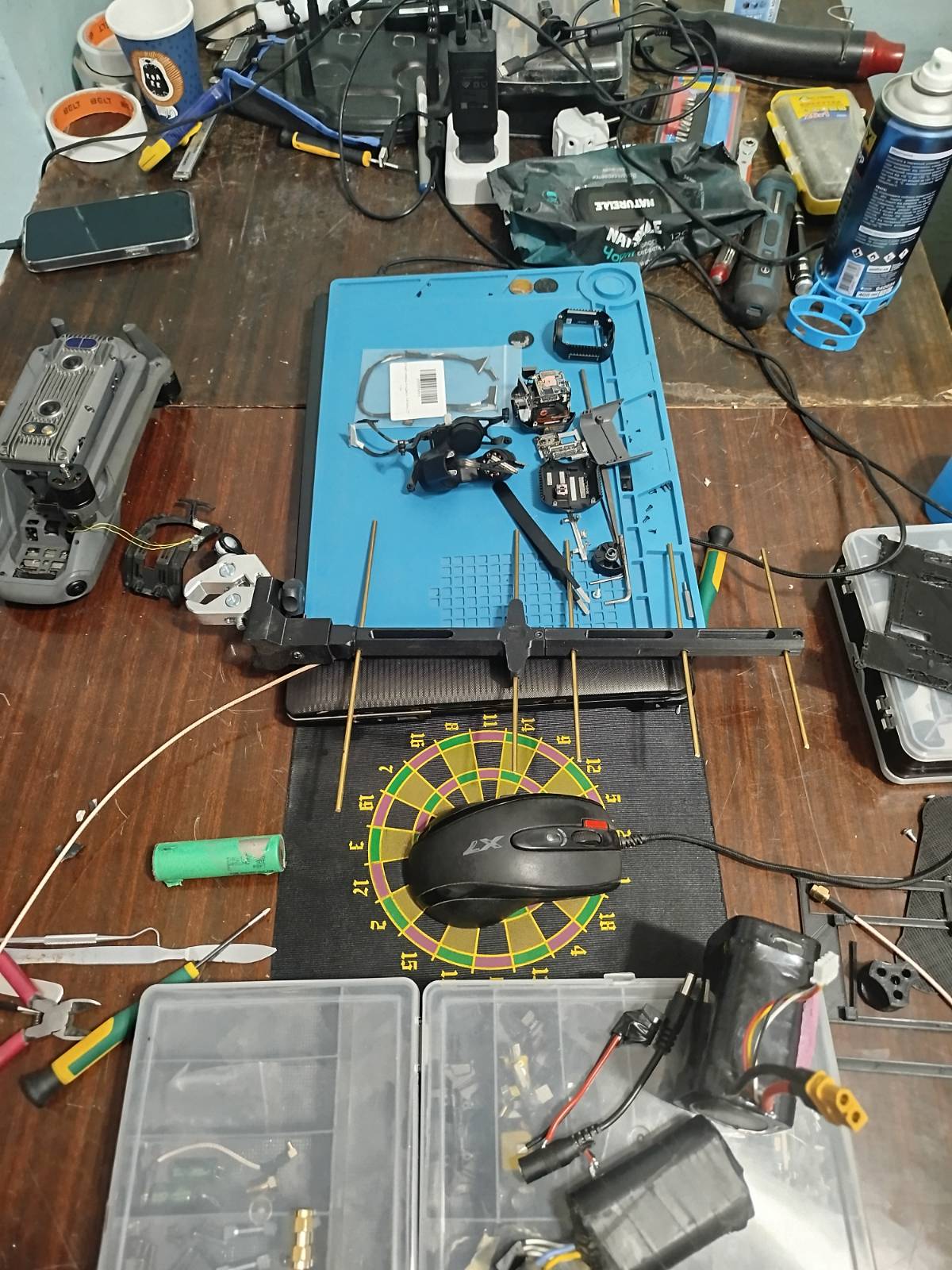 Magnifying armature for soldering in a secret Drone lab in UKRAINE